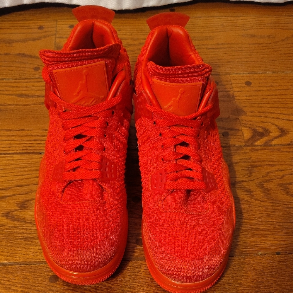Air Jordan 4 Retro Flynit University Red Size 10 - Picture 4 of 5